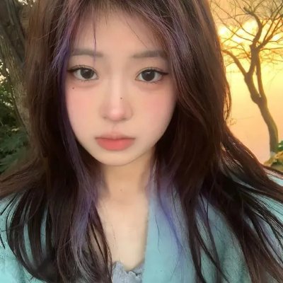 孔雀圣使请动心